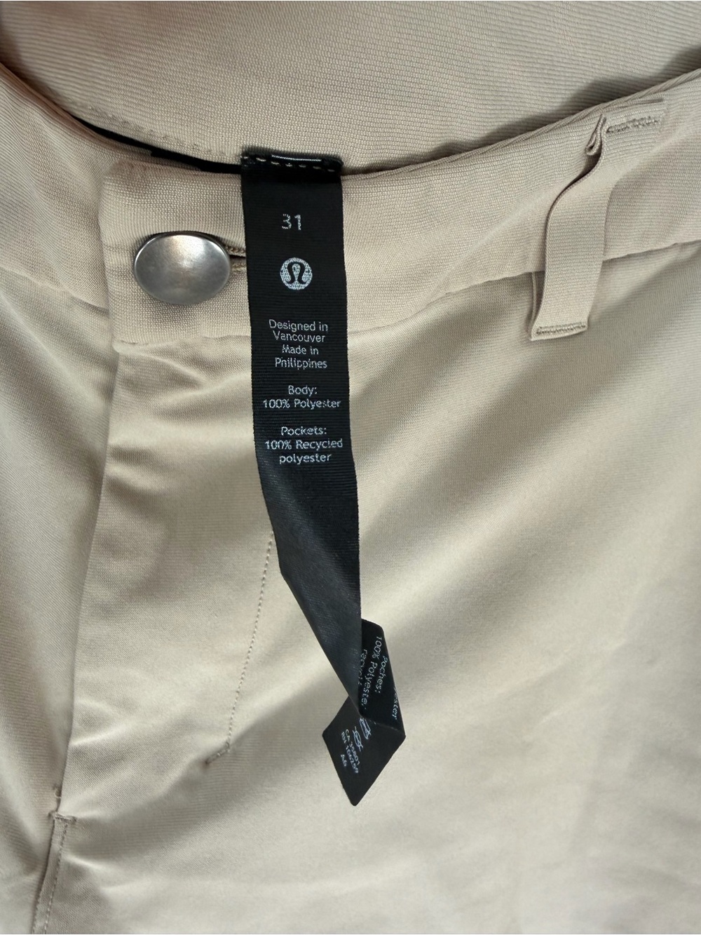 Lululemon Khaki ABC Classic Fit 9” short - Picture 4 of 6